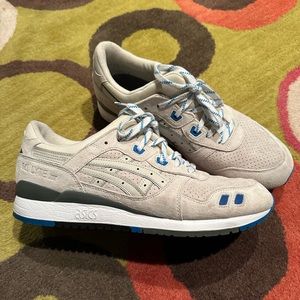ASICS GEL LYTE iii - Off white/Blue Color scheme